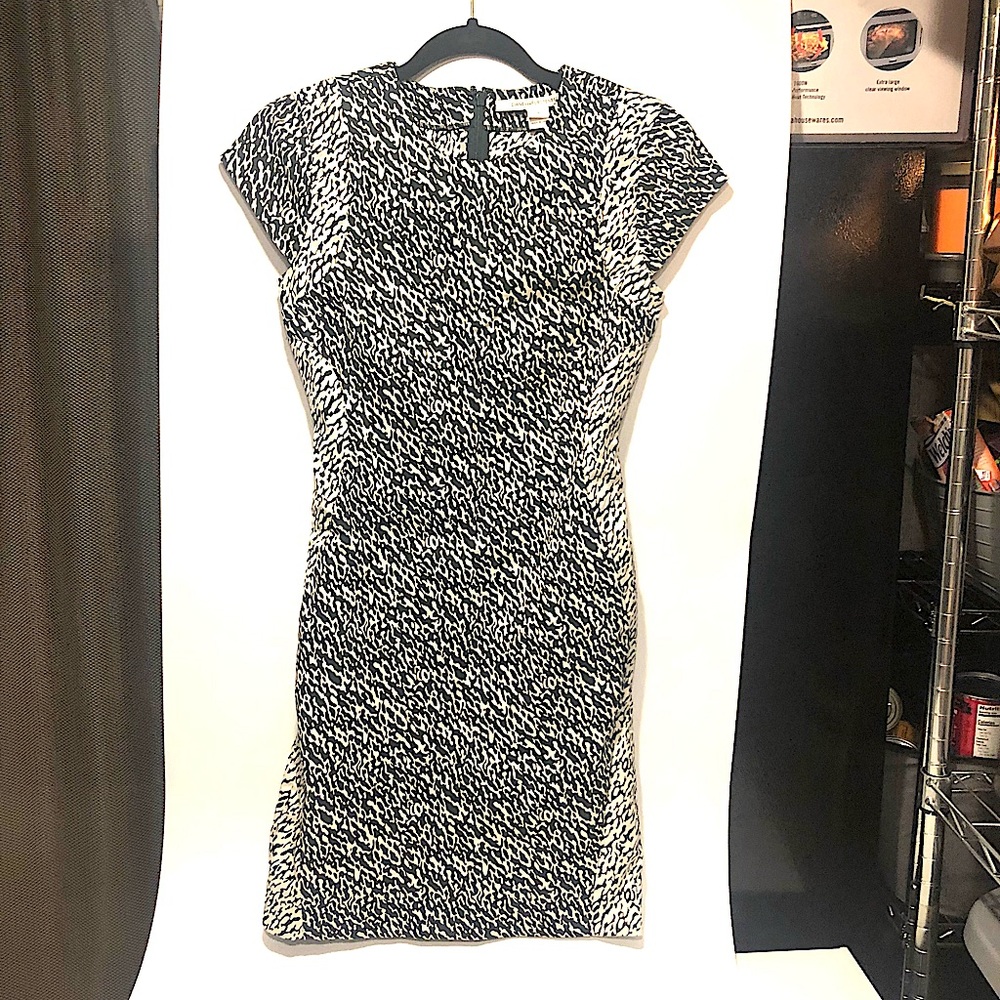Diane Von Furstenburg Dress contrast design dark green and white